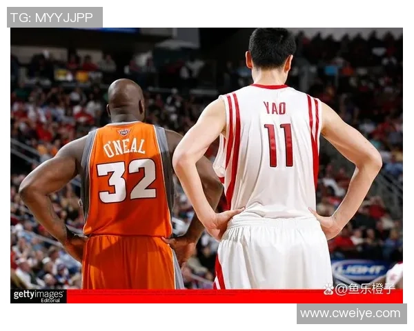姚明领衔火箭队对决太阳队的经典对抗赛回顾与分析