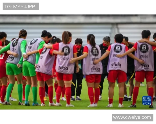 意大利与中国女足激情对决海报展现巅峰对抗魅力与实力的完美结合