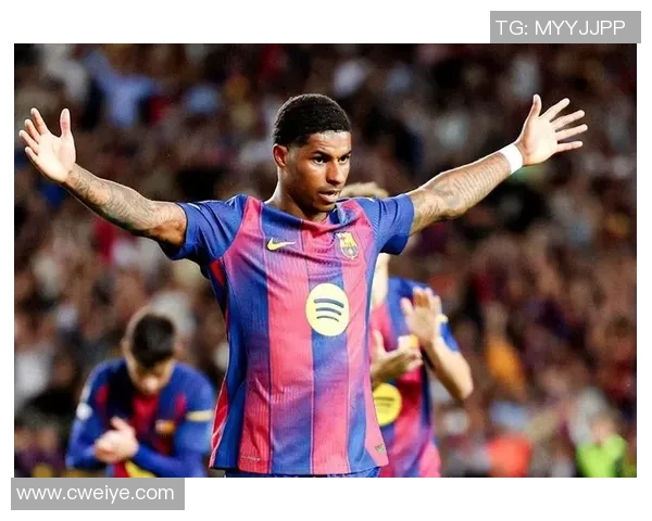 拉什福德在赛场上的精彩表现引领曼联重回巅峰之路