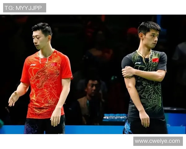 伯斯光荣与阿德莱的激烈对决展现足球魅力与团队精神的巅峰较量