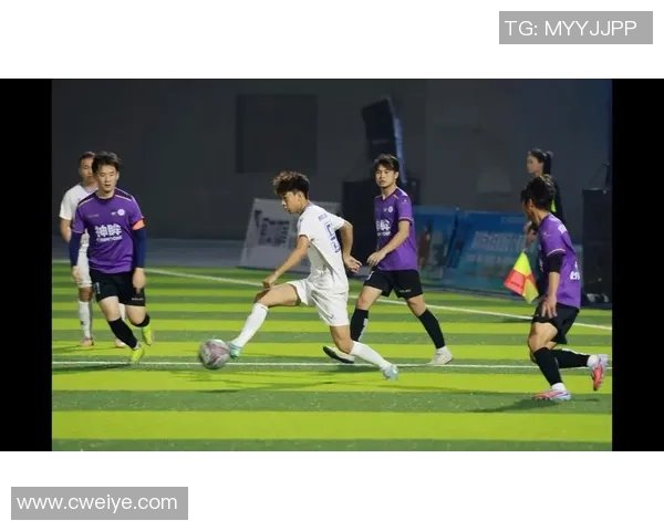 江苏苏宁与辽宁精彩对决集锦回顾展现足球魅力与激情瞬间