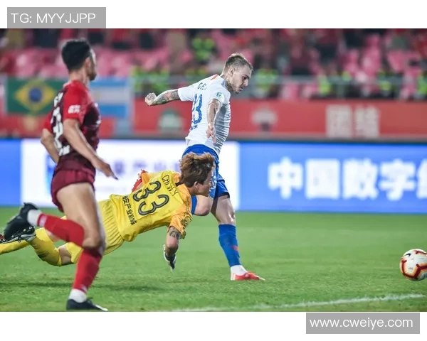 激情对决直播富力与鲁能巅峰之战全程回顾与精彩瞬间解析