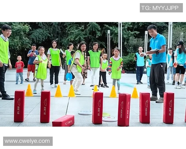 重庆飞盘队在极限运动嘉年华中的灵活表现与团队协作能力分析