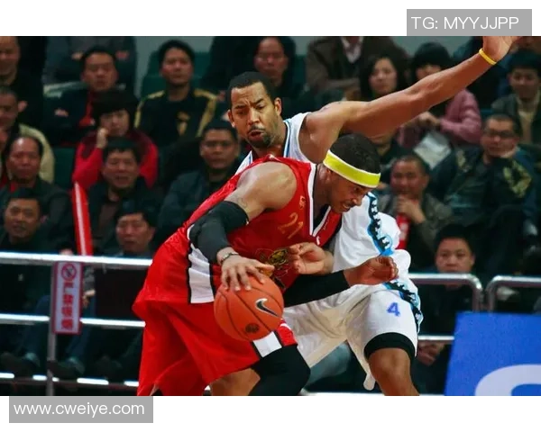 篮球明星教你如何突破防守技巧与实战应用全解析