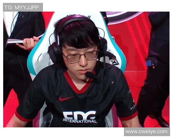 EDG耐力争议引发热议玩家表现与团队策略的深度剖析